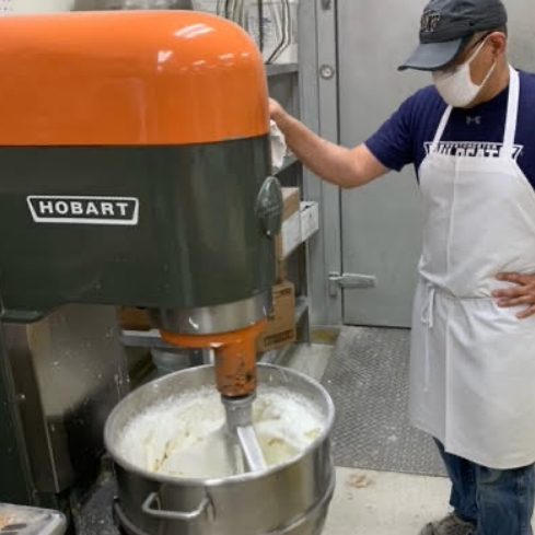 Photo of a mixer in mrs pumpkins bakery