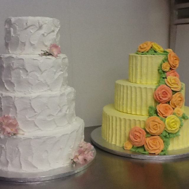 photo of mrs pumpkins custom wedding cake