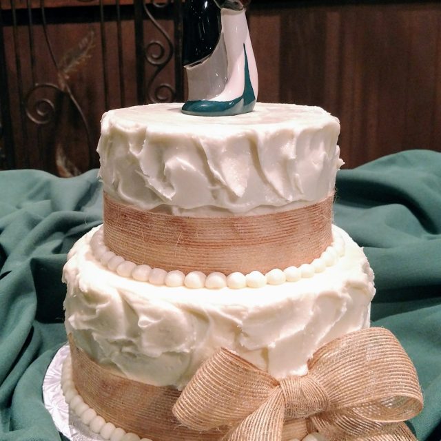 photo of mrs pumpkins wedding cake