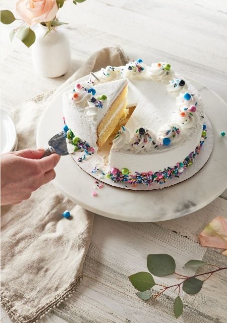 Hat Box Cake | Cream